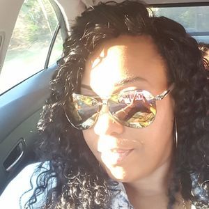 Meet your Posher, Tina